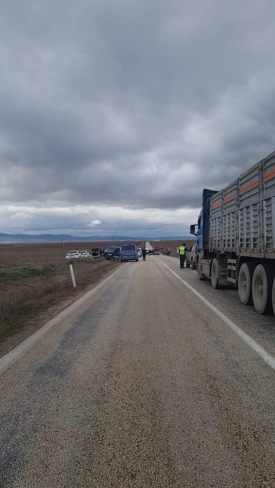 Eskişehir’de meydana gelen trafik kazasında 1’i ağır olmak üzere 2 kişi yaralandı.